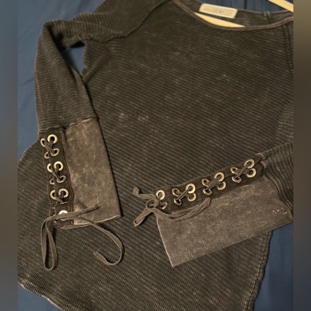 ABLE Black Ribbed Bleach-Dyed Lace-Up Cuff Long Sleeve Top – Size L - Picture 6 of 7